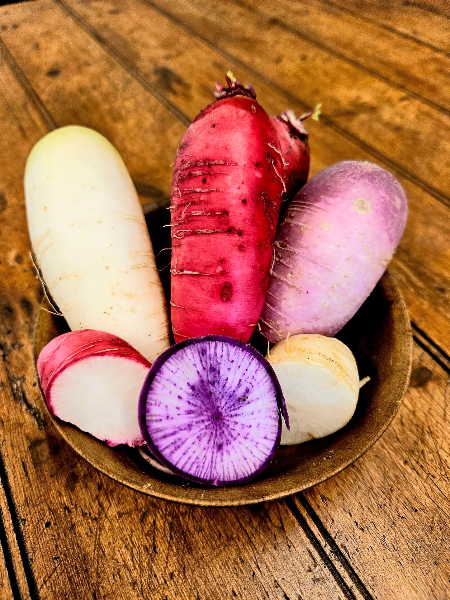 Radishes - Daikon White, Purple ,or Mixed (1.25lb bag)