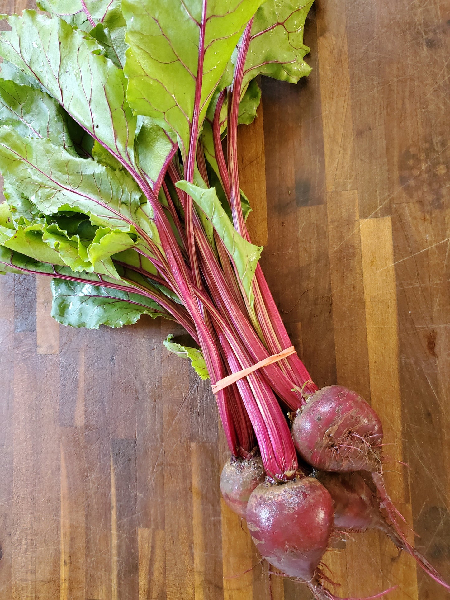Beets (1.5lb Topped)